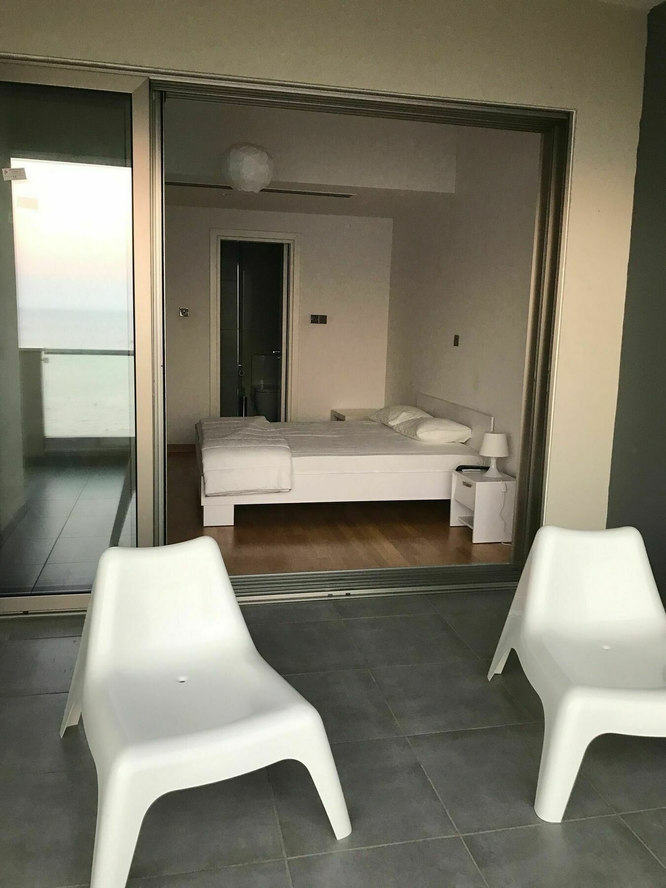 Finikoudes Luxury Apartments Larnaka Exterior foto