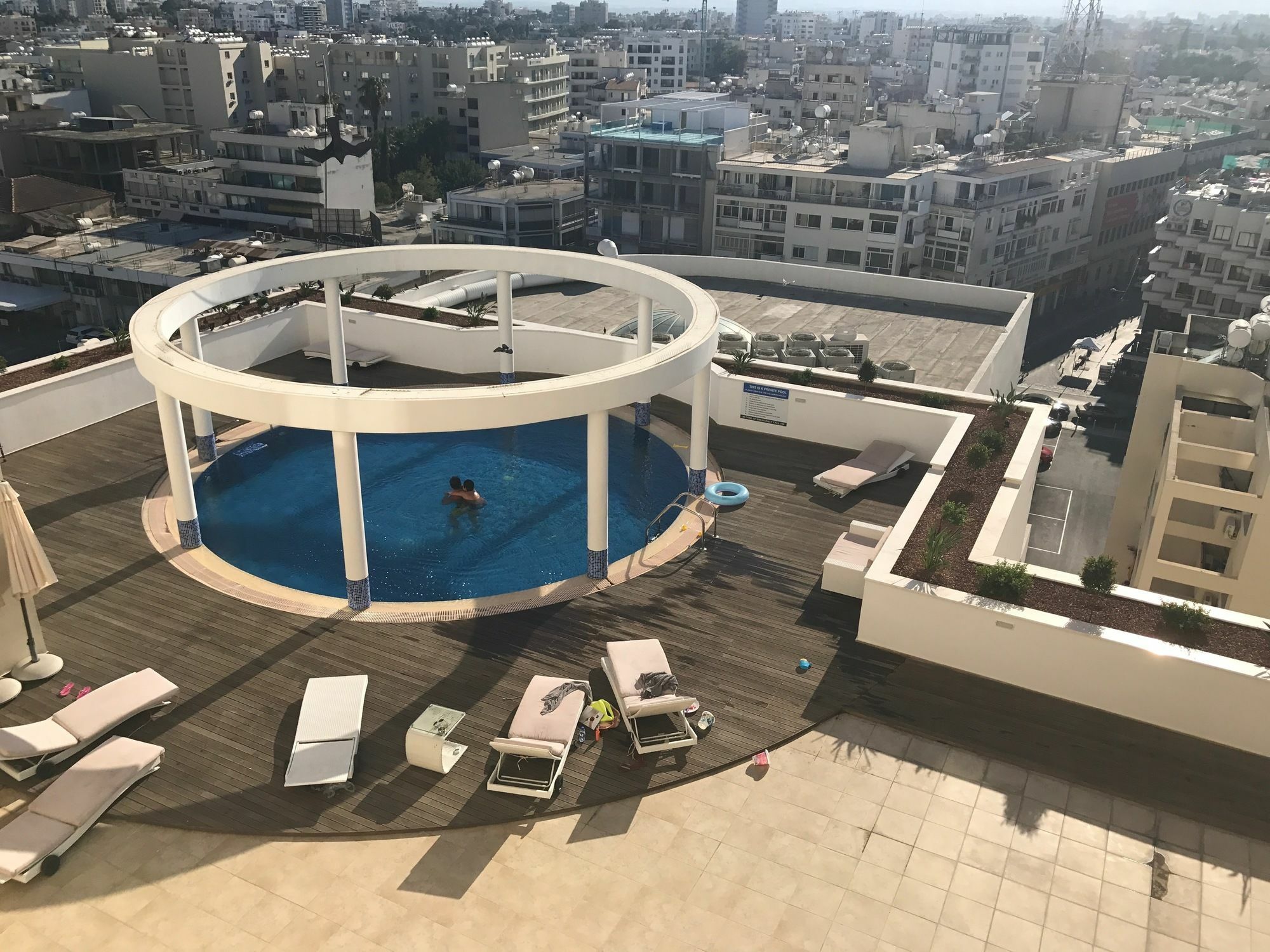 Finikoudes Luxury Apartments Larnaka Exterior foto