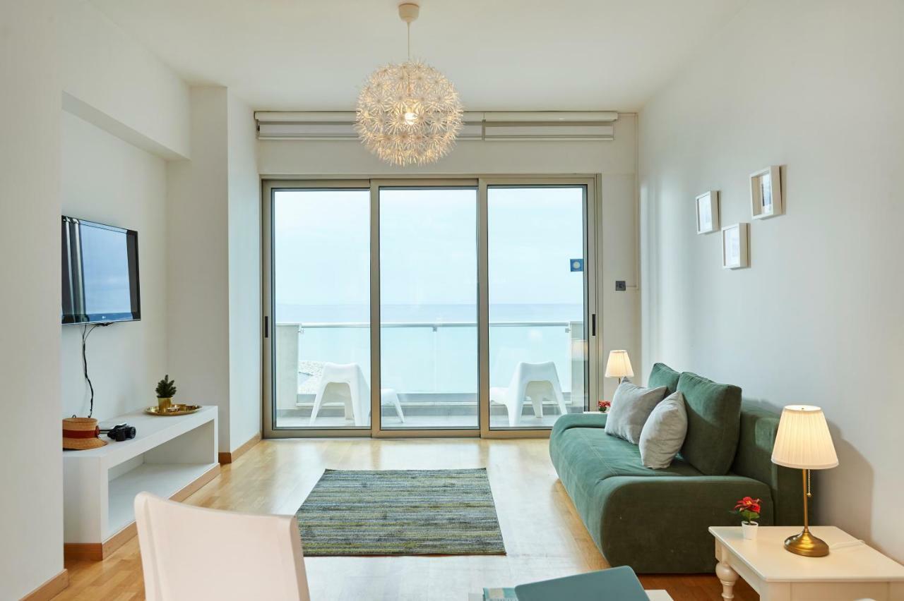 Finikoudes Luxury Apartments Larnaka Exterior foto
